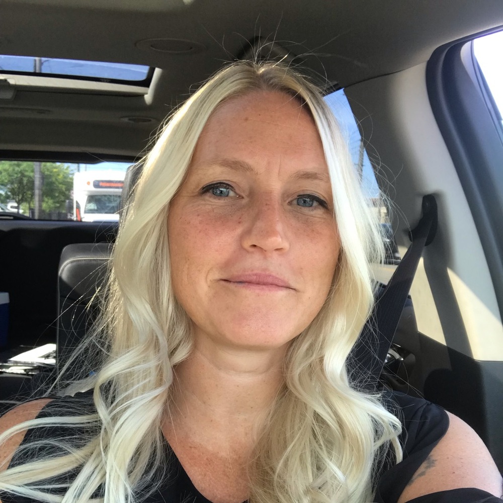 Meet your Posher, Nicole